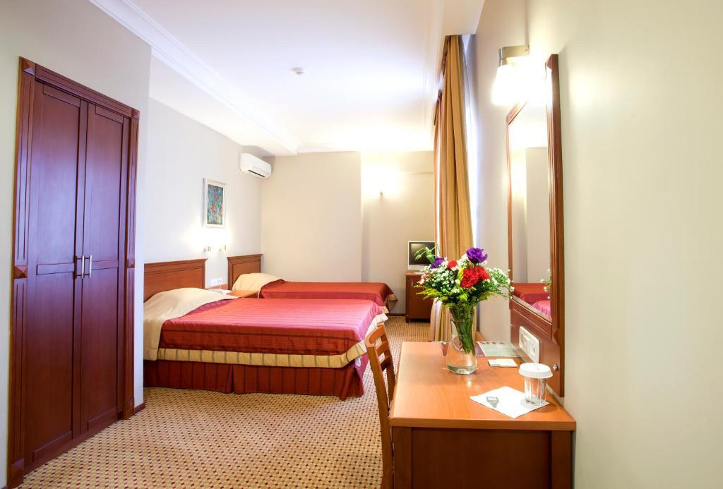 Hotel Sefa 2 Корлу Екстериор снимка